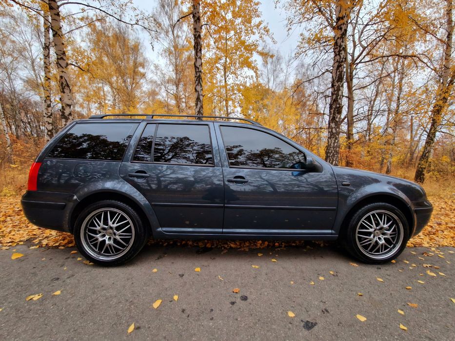 Продам Volkswagen Golf 4 2.0 бензин