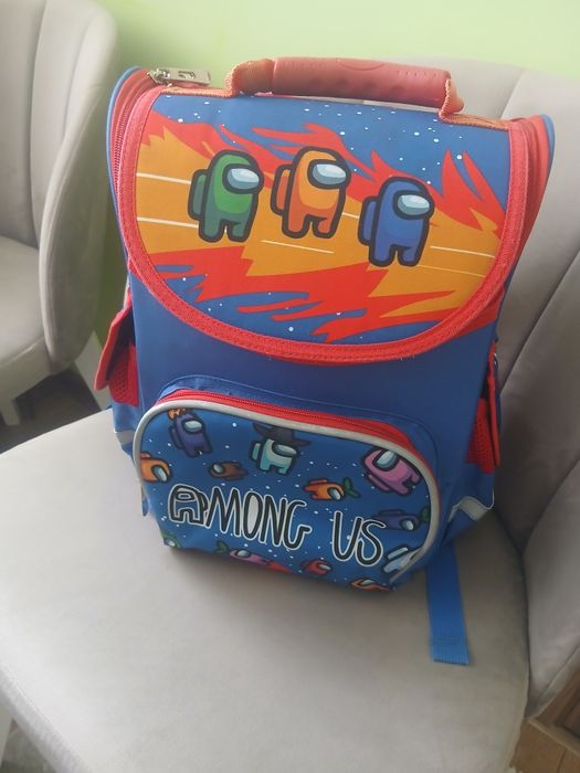 Дитячий шкільний рюкзак