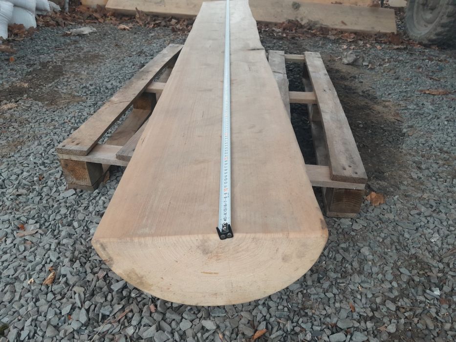 Pół bale swierkowe