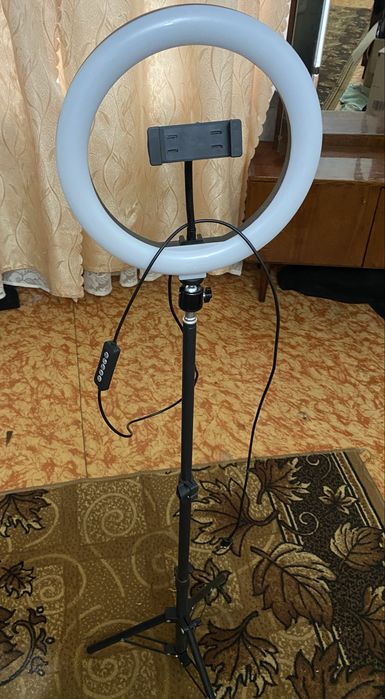 Кольцевая лампа Ring Light для фото и видео со штативом