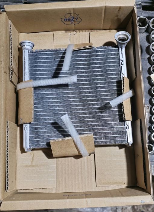 Радіатор печки.Шкода Октавія А7.