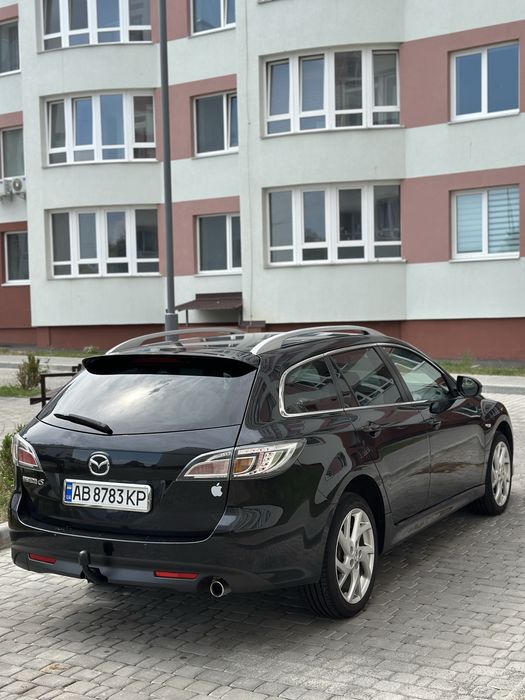 Mazda 6  2-покоління( рестайлінг)2011 рік 2.2 дизель