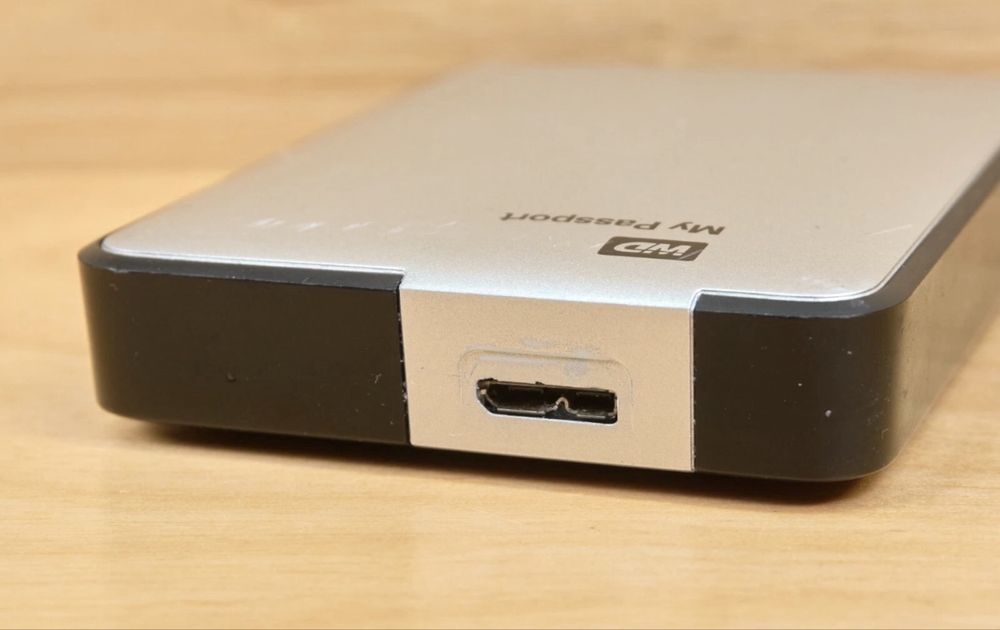 Wester digital Black 2 Tb - Pode ser entregue com 247 jogos  Xbox 360