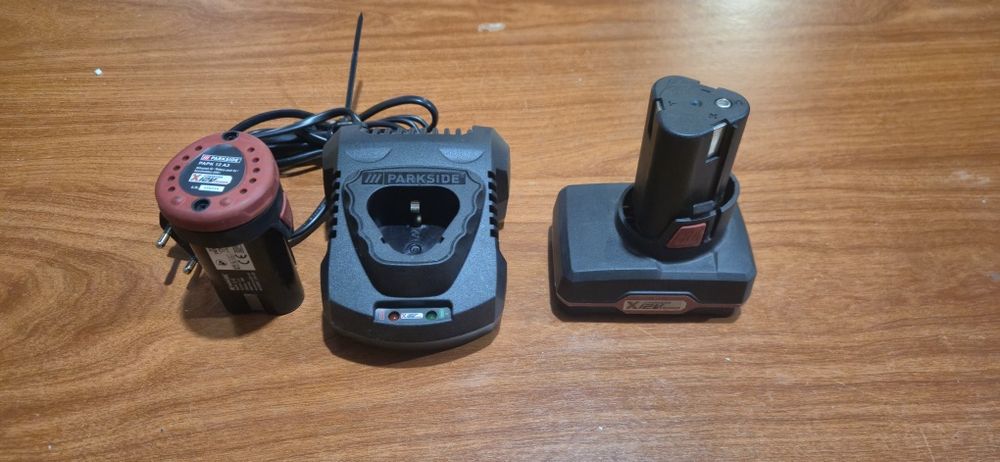 Baterias 12v + carregador parkside