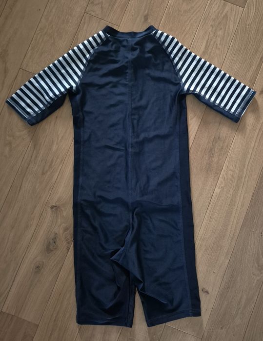 Reima uv strój kąpielowy r. 122