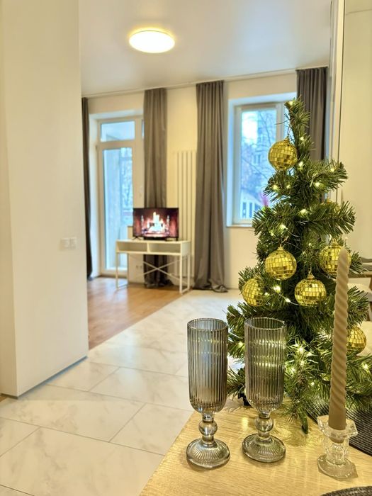 {19}Квартира посуточно подобово автономне опалення метро 23 августа