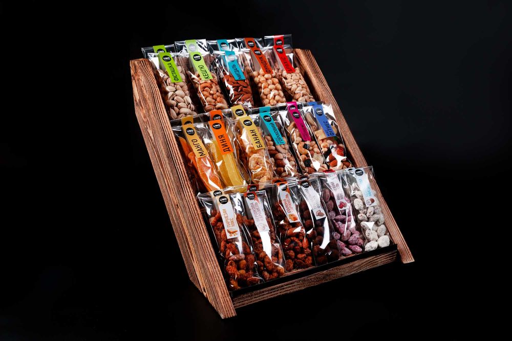 Полиця з горіхами та сухофруктами для кав’ярні UNO Start Black