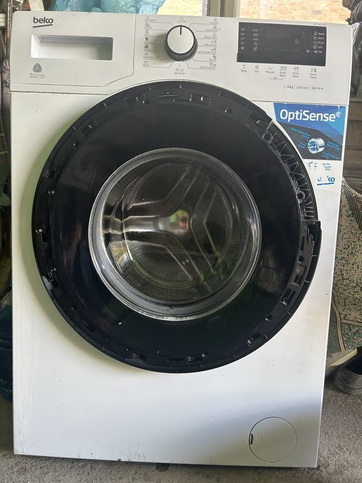 Стиральна машинка