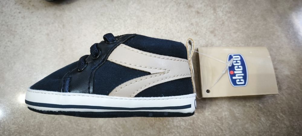 Sapatos Chicco novos com etiqueta