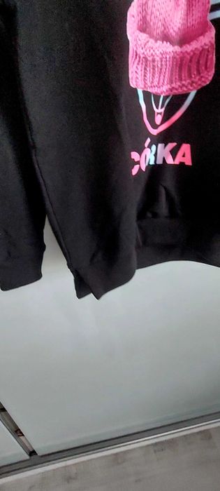 Czarna bluza jak nowa r 146