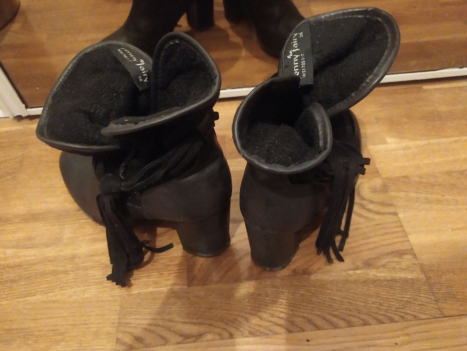 Botki czarne frędzle chwosty zamsz 38