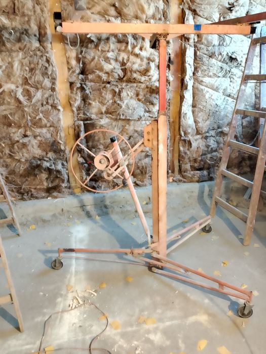 Sprzedam podnośnik do płyt gk