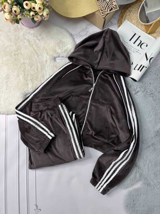 Плюшевий- велюровий костюм жіночий/женский спортивный костюм