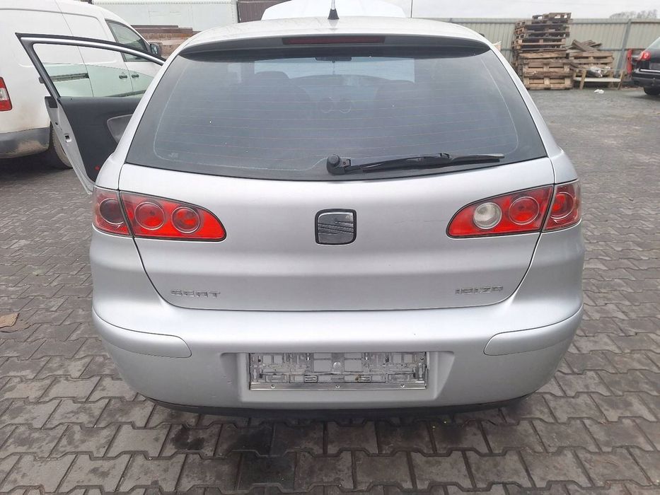 KOMPLETNY TYŁ KLAPA ZDERZAK LAMPA TYŁ SEAT IBIZA III HB 5D LS9N