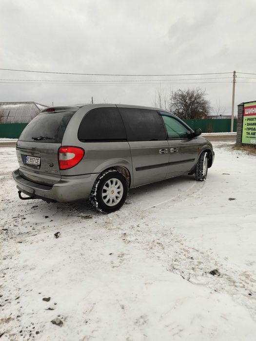 Продам Крайслер Вояджер