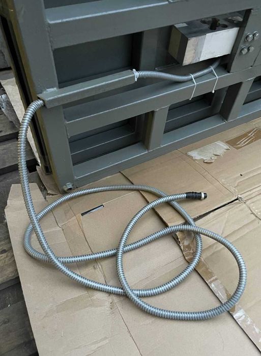 Ваги підлогові платформні. Весы напольные платформенные.