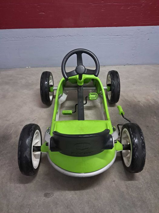 Carro Pedais Chillafish GoKart Monzi verde