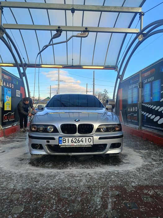 Продам BMW e39 525tds