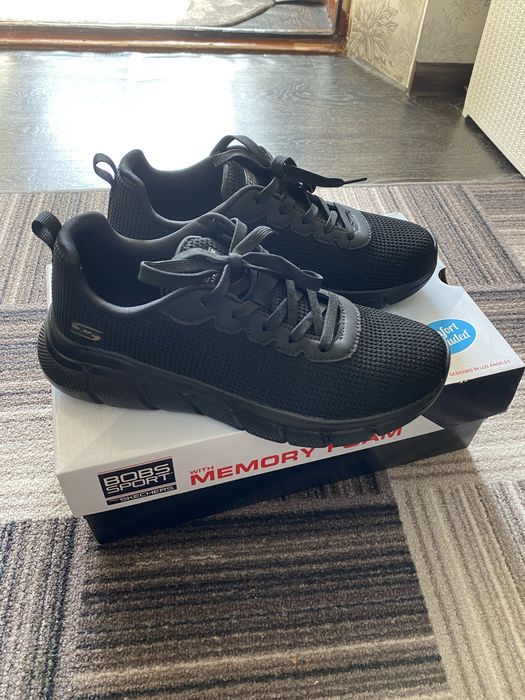 Продам кросівки Skechers,37розмір 24 см