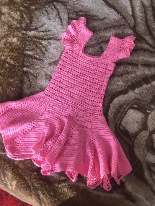 Продам сарафан,вязаный крючком