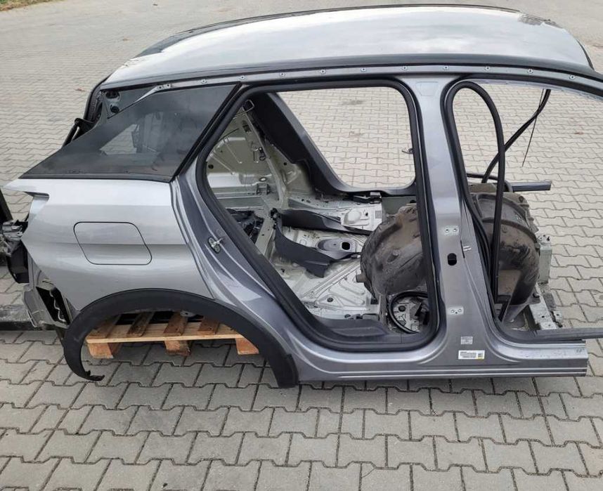 Четверть Крило заднє Peugeot 3008 - KTV KCA KWE EEGD EKLD KTGA