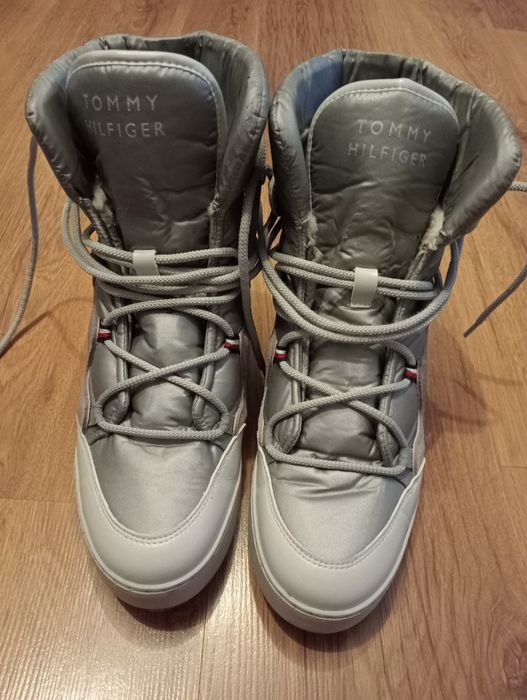 Śniegiwce Tommy Hilfiger moon boot 40