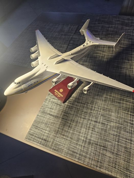 Модель літака Антонов Ан-225 «Мрія»