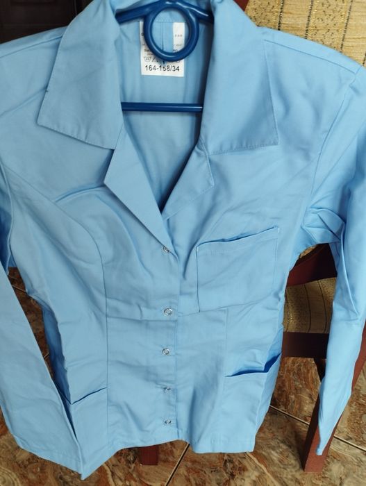 Fartuch medyczny nowy roz 34