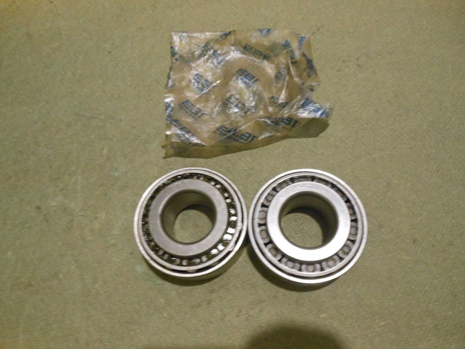 łożysko stożkowe 35x80x33  przekładnia reduktor wałek wrzeciono