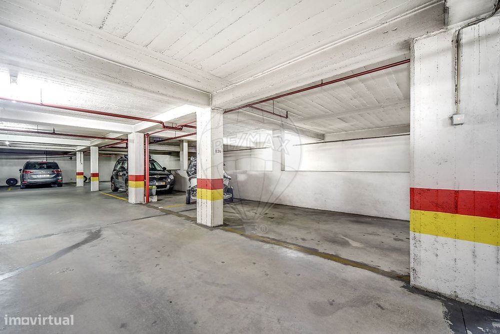 Garagem  para arrendamento