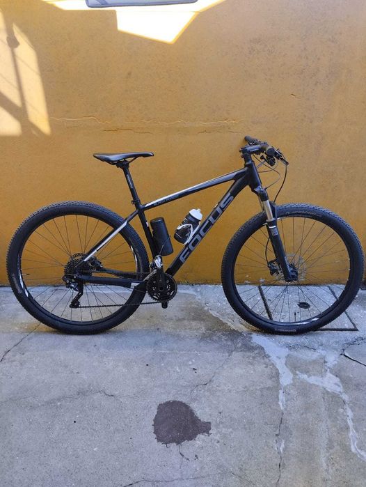 Bicicleta Focus Black Forest