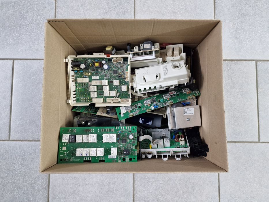 Оптом ( НЕ РОБОЧІ ) модулі управління для духовок та плит