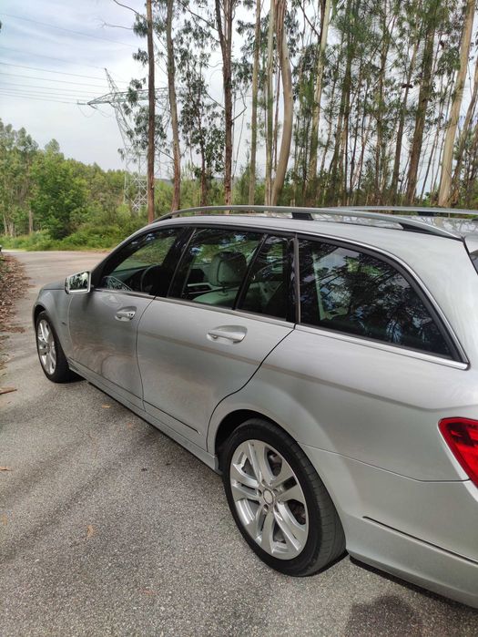 Mercedes-Benz C 200 — fotografia 4