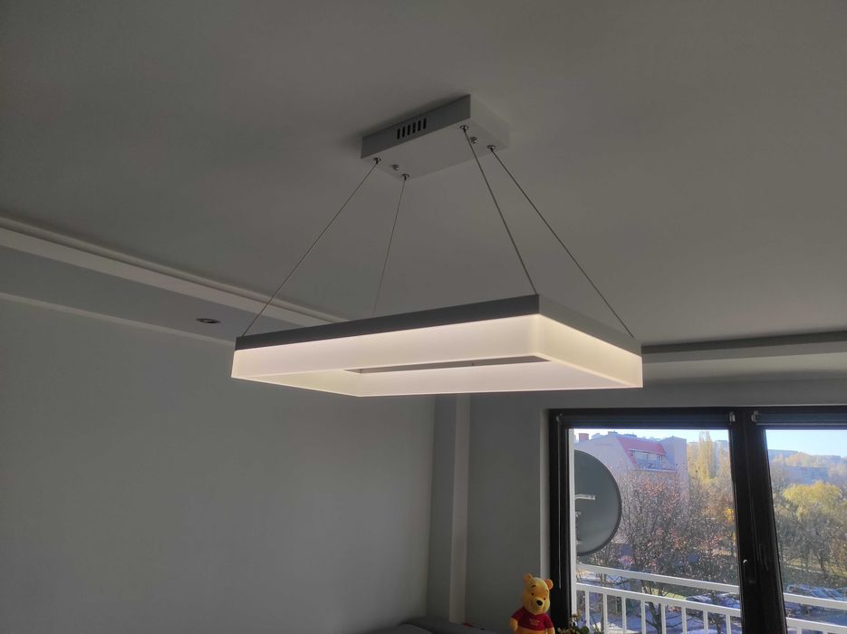 Żyrandol lampa sufitowa LED plafon