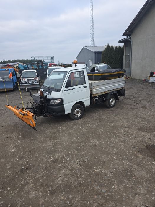 Pfau piaggio porter 4x4 plug solarka piaskarka chodniki  zima wywrotka
