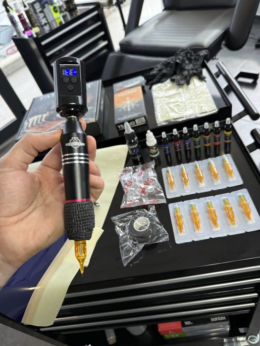 Kit Tatuagem Sem Fios COMPLETO com Pele Treino, Tintas, Stencil, etc..
