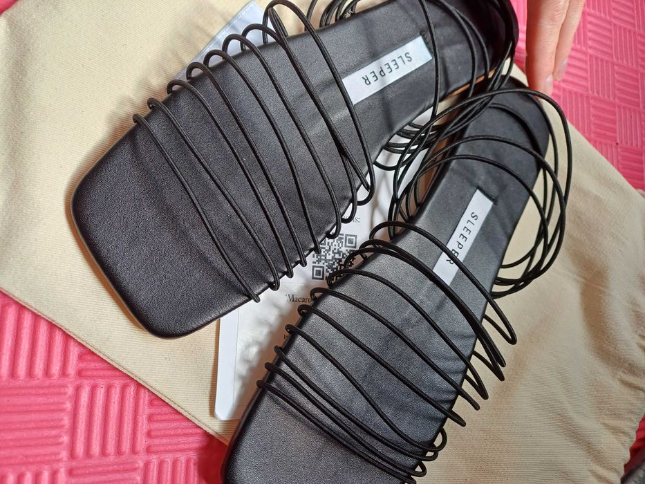 Продам жіночі Strappy Sandals