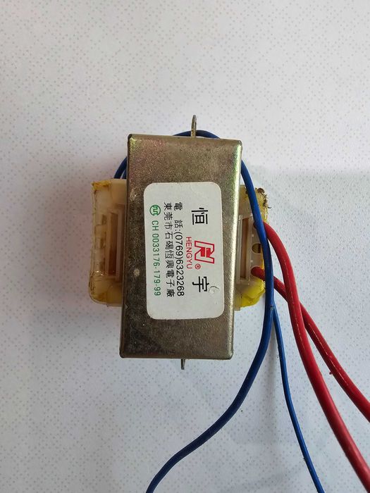 Трансформатор Hengyu от музыкального центра