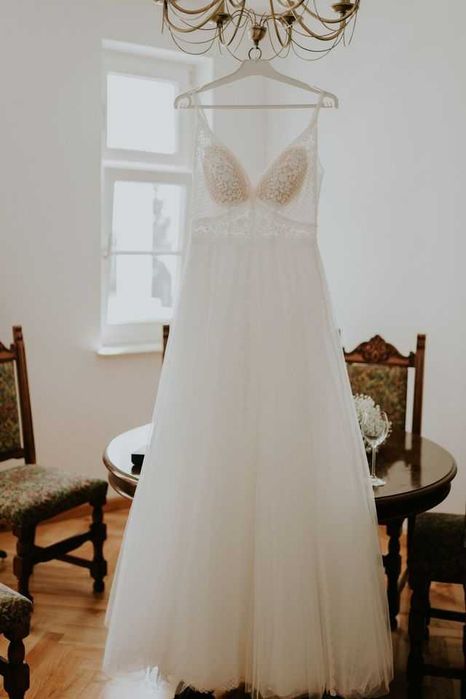 Suknia ślubna Mari Lill Ariel Boho Rustykalna Romantyczna Ivory