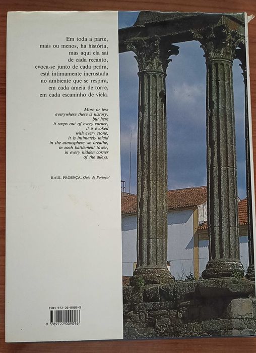 Évora: A cal e a pedra