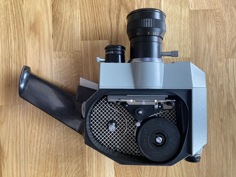 Kamera analogowa Zenit Quartz-Zoom DS8-3