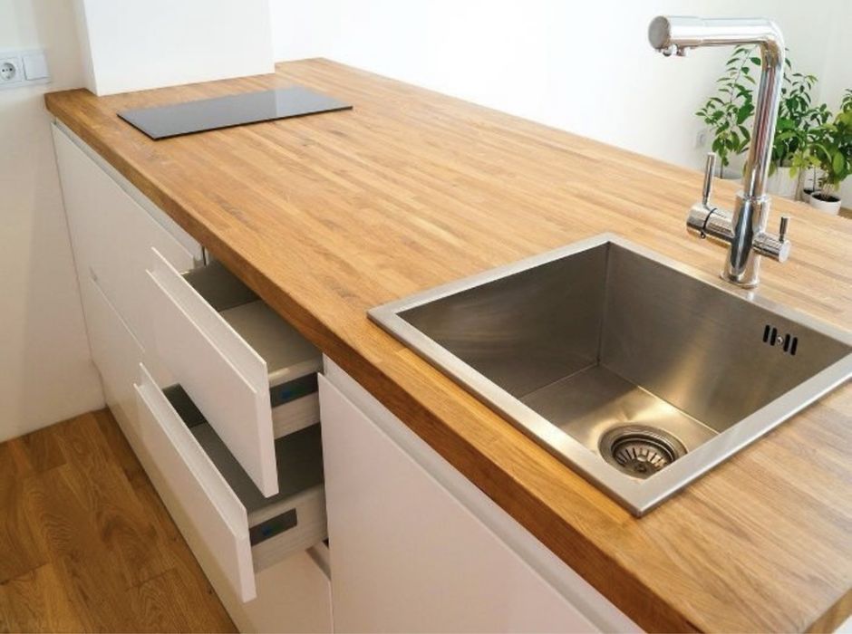 Меблевий щіт сходинки