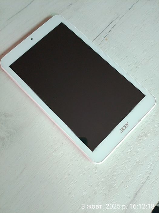 Планшет Acer Iconia One 8