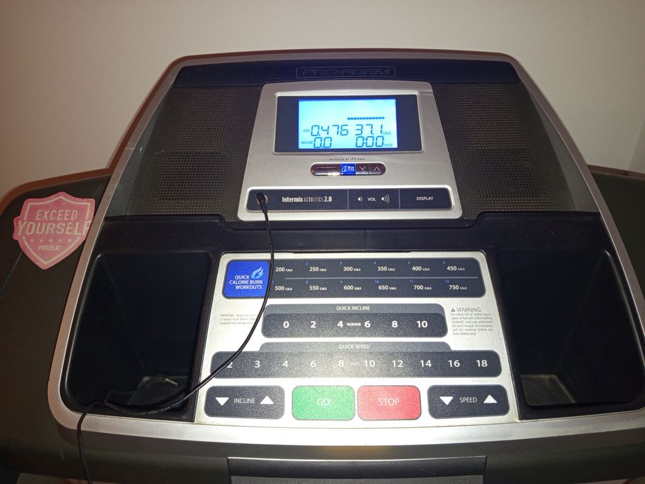 Electric treadmill444789697283379201