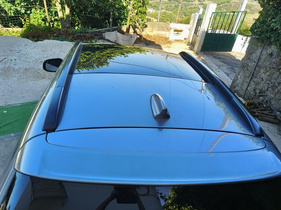 Vende se automóvel