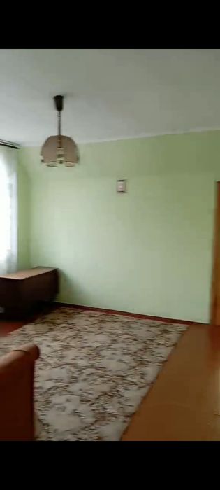Продаж двоповерхового будинку