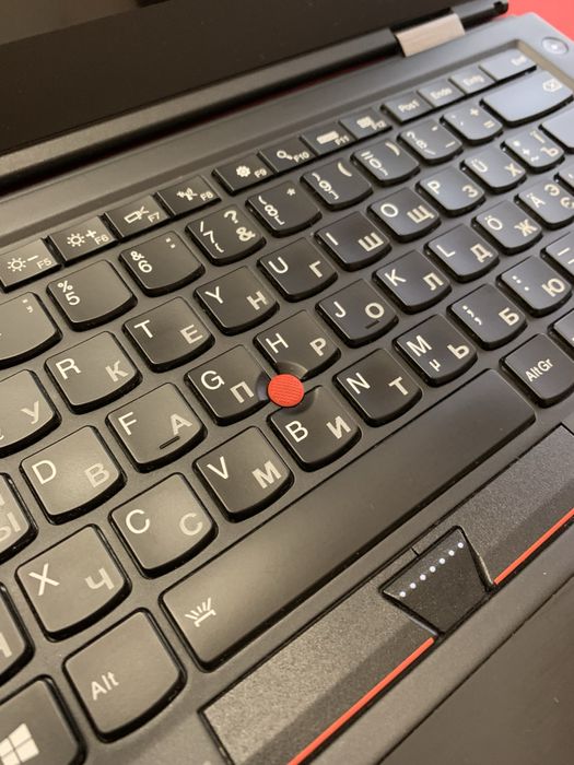 Lenovo ThinkPad X1 Carbon G4 i7 16Gb/SSD 480 Gb