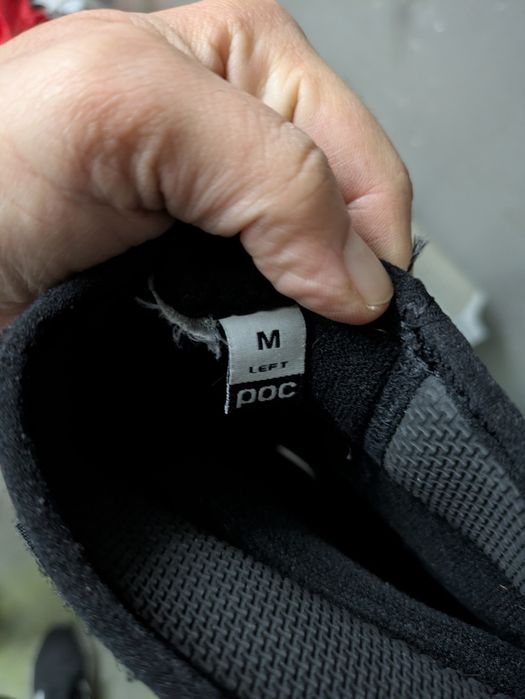 Joelheiras POC e cotoveleiras Sixsixone