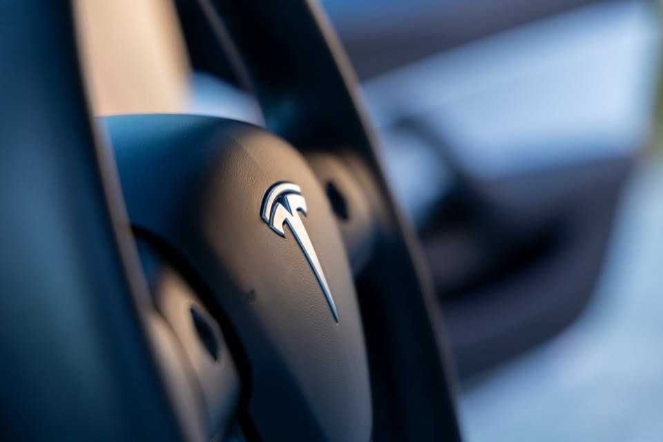 Tesla Model 3 2020