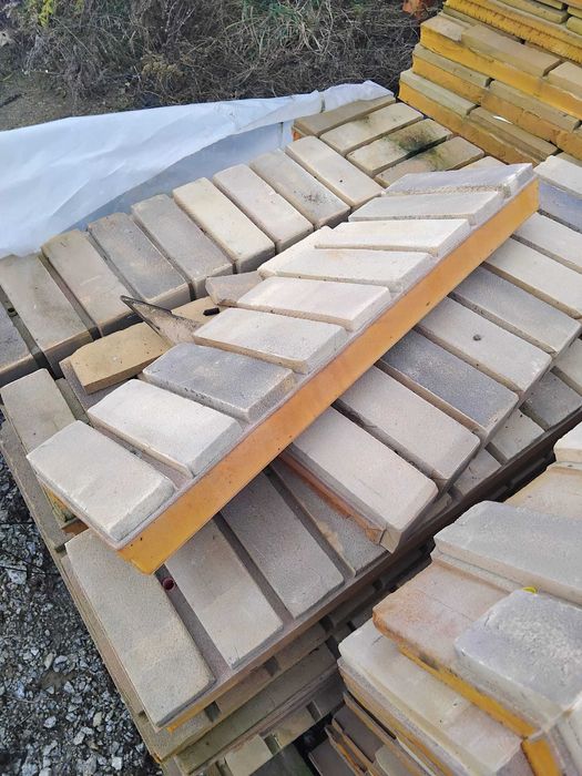 Cegła klinkierowa z ociepleniem